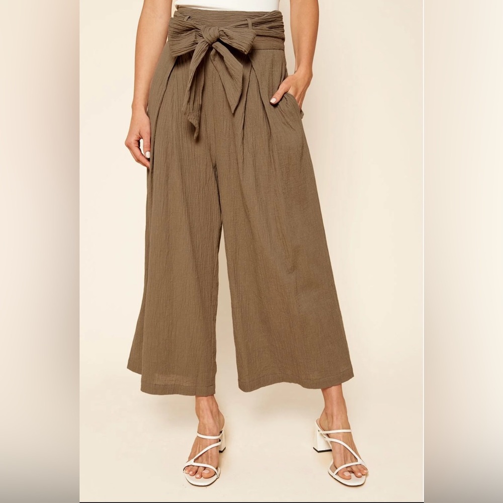 Sugar Lips Jaelyn High Waist Wide Leg Cropped Pants size Small Olive Green - Picture 1 of 12